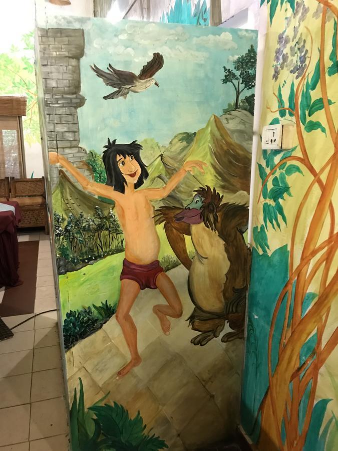 Baaz Jungle Resort Khawāsa Exteriör bild