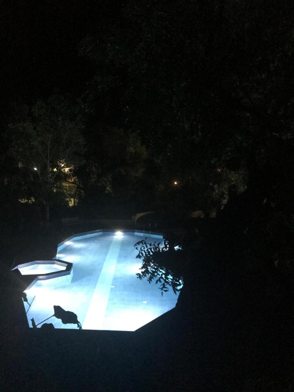 Baaz Jungle Resort Khawāsa Exteriör bild