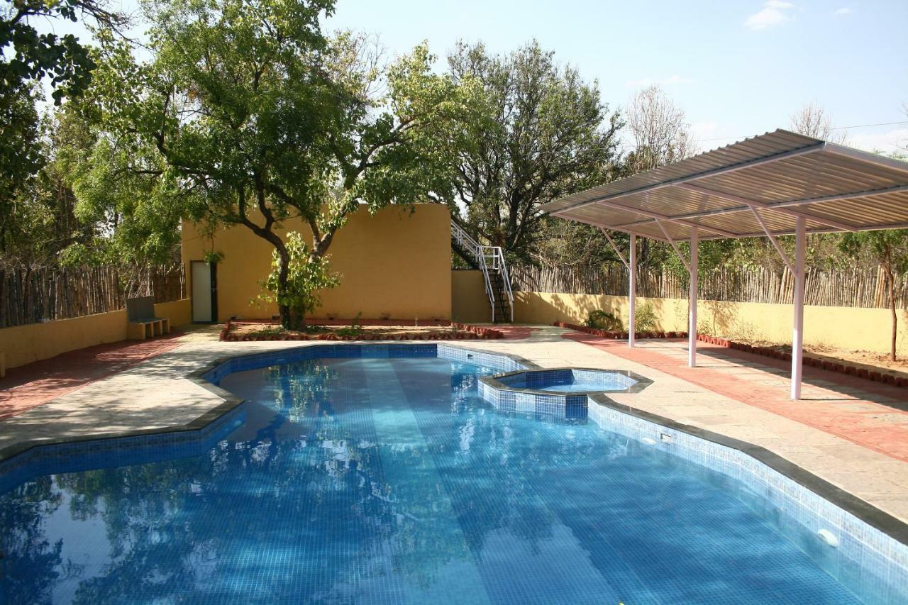 Baaz Jungle Resort Khawāsa Exteriör bild